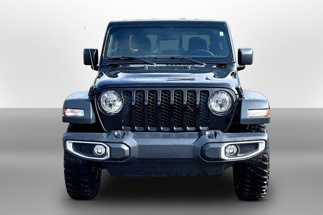 Used 2023 Jeep Gladiator Sport AWD/4WD image 2