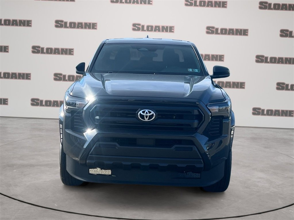 Used 2025 Toyota Tacoma SR image 8
