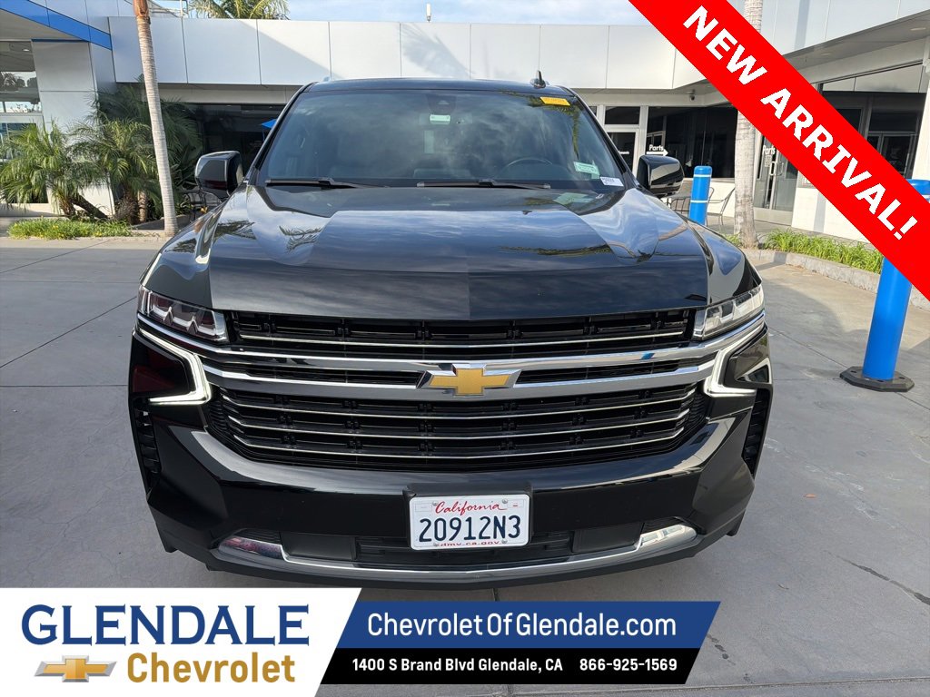 Used 2021 Chevrolet Suburban LT image 2