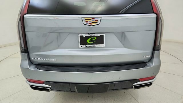 Used 2023 Cadillac Escalade Premium Luxury w/ Performance Package image 11