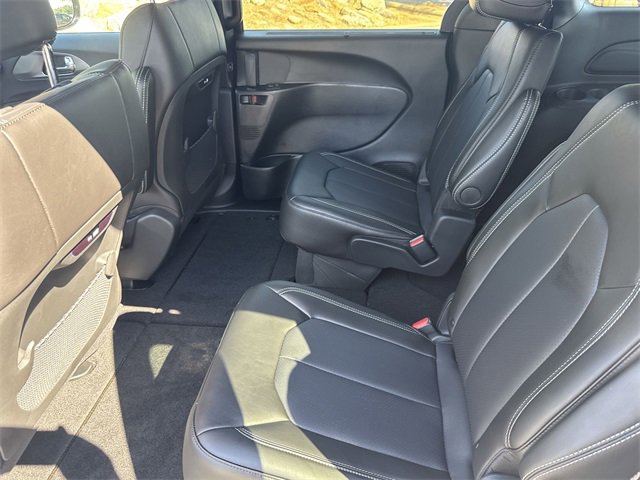 New 2026 Chrysler Pacifica Select image 19