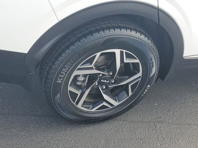 Certified 2023 Kia Sportage LX image 5