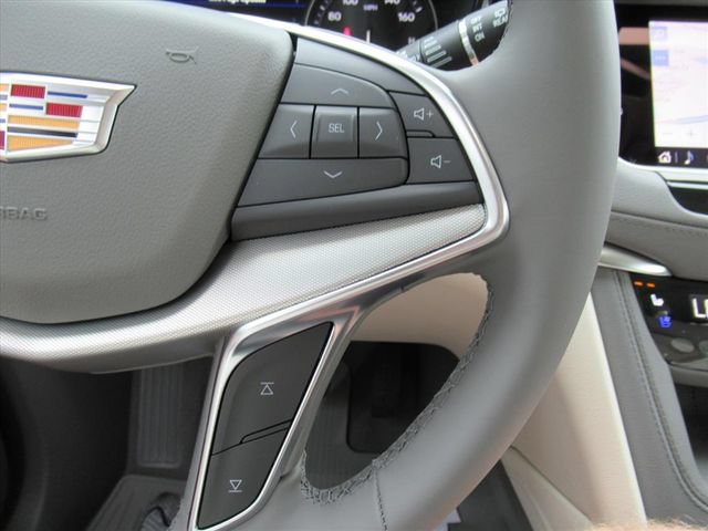 New 2026 Cadillac XT5 Premium Luxury w/ Driver Assist Package FWD image 25