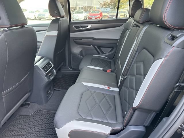 New 2026 Volkswagen Atlas Peak Edition AWD/4WD image 15
