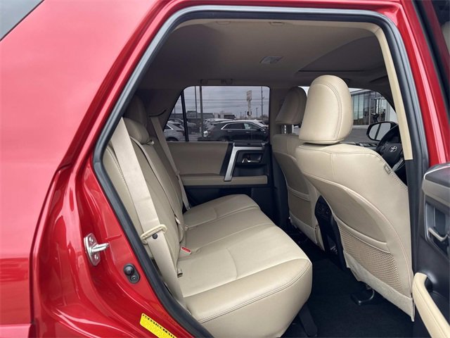 Used 2022 Toyota 4Runner SR5 Premium w/ Moonroof Package image 15