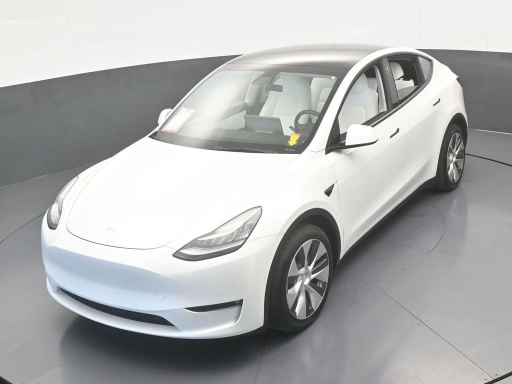 Used 2021 Tesla Model Y Long Range AWD/4WD image 36