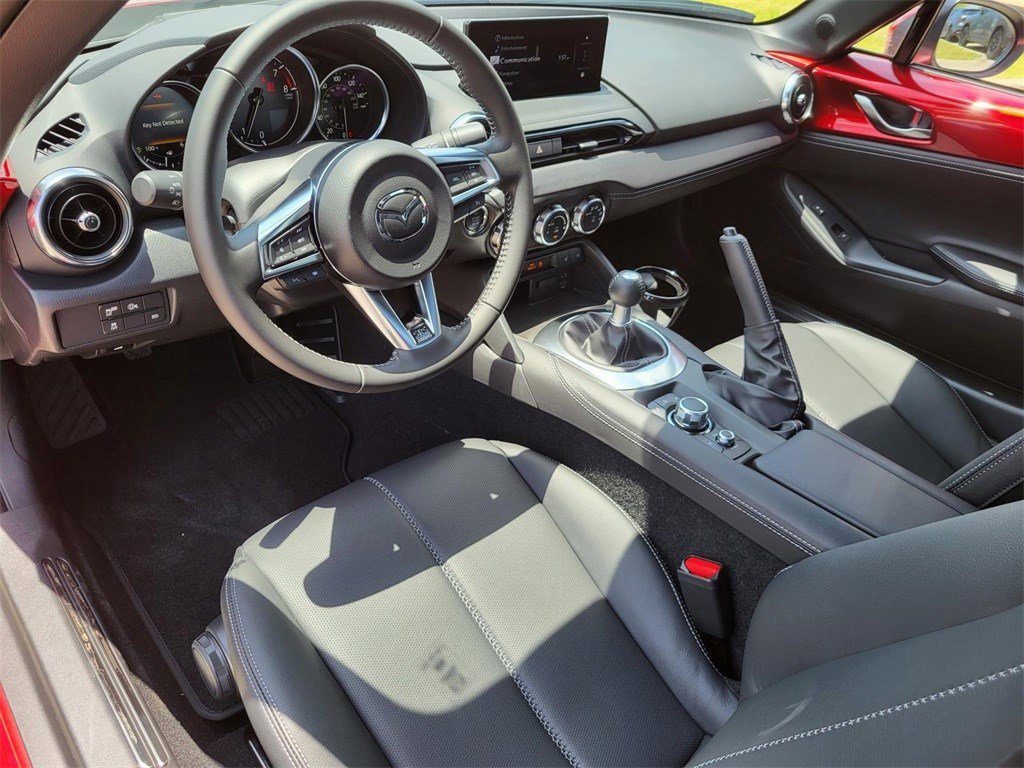 New 2025 MAZDA MX-5 Miata RF Grand Touring image 15