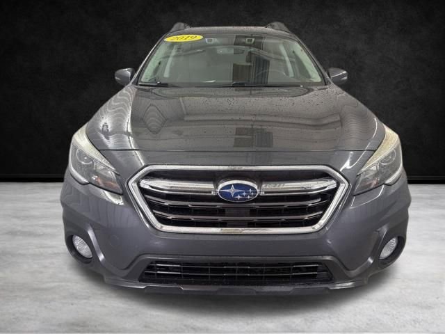 Used 2019 Subaru Outback 3.6R Limited AWD/4WD image 3