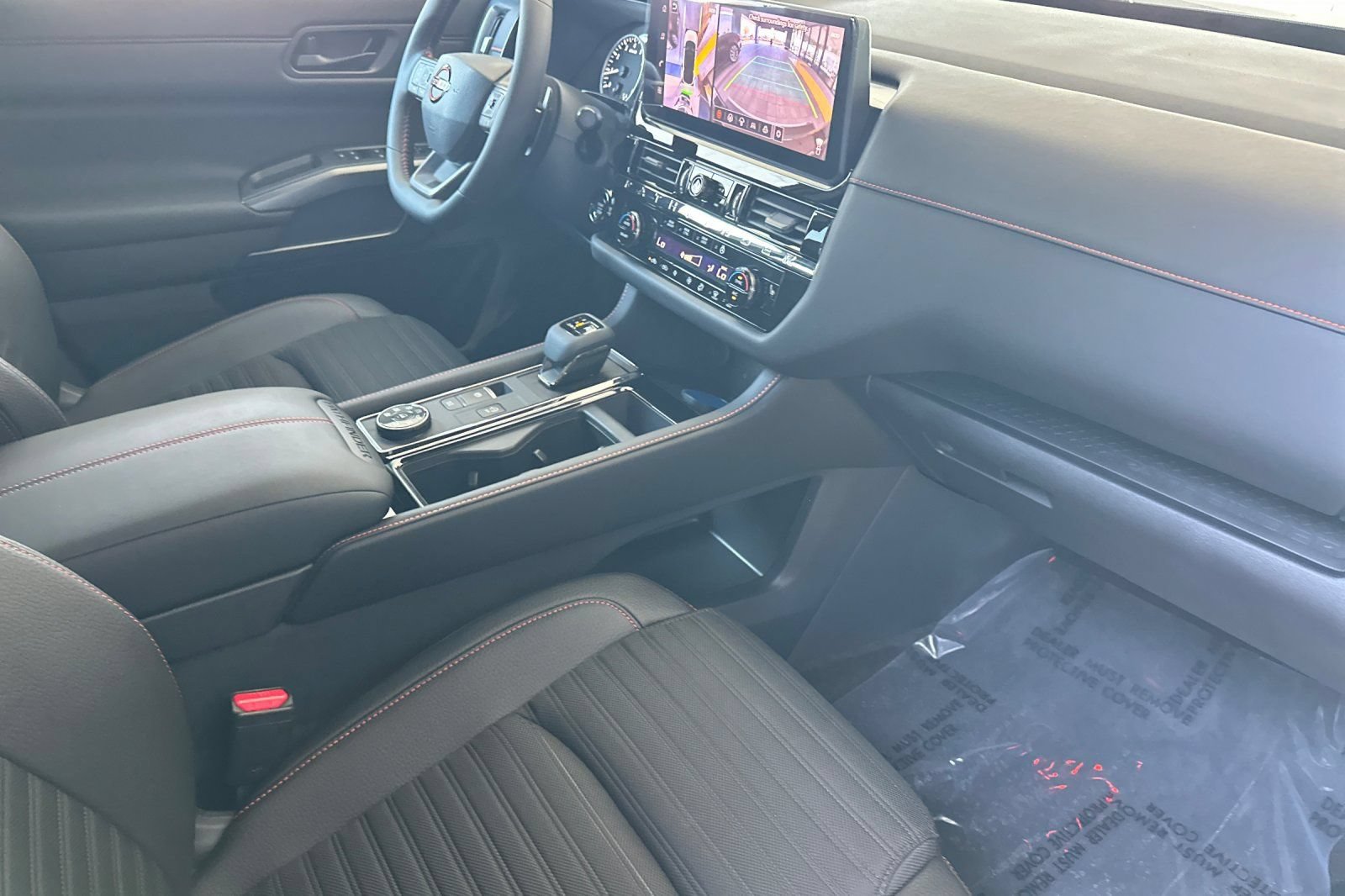 New 2026 Nissan Pathfinder Rock Creek w/ Rock Creek Premium Package AWD/4WD image 17