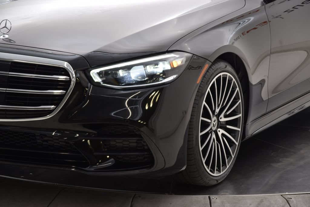 Certified 2022 Mercedes-Benz S 500 4MATIC image 11