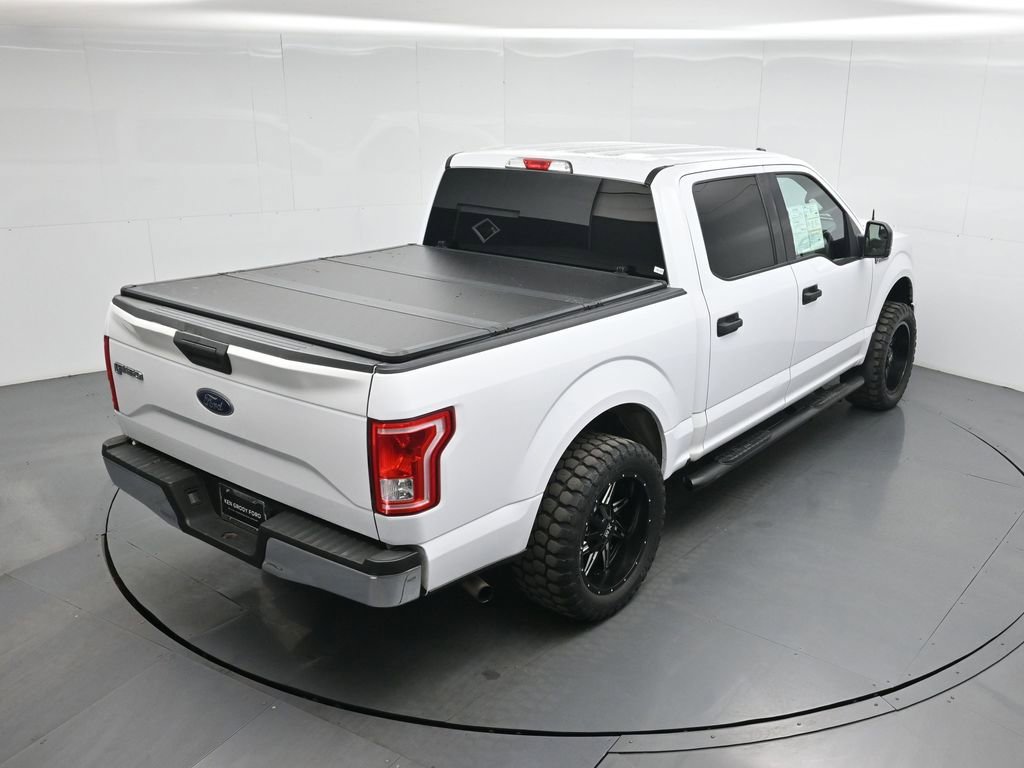Used 2017 Ford F150 XLT image 38