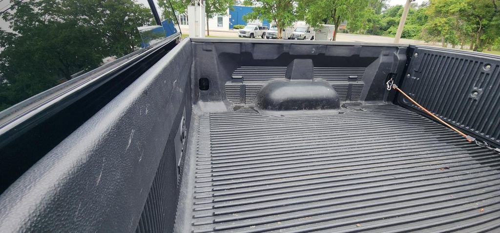Used 2010 Toyota Tundra 4x4 Double Cab image 15