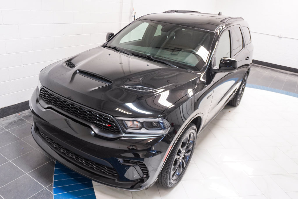 Used 2023 Dodge Durango R/T w/ Blacktop Package AWD/4WD image 40