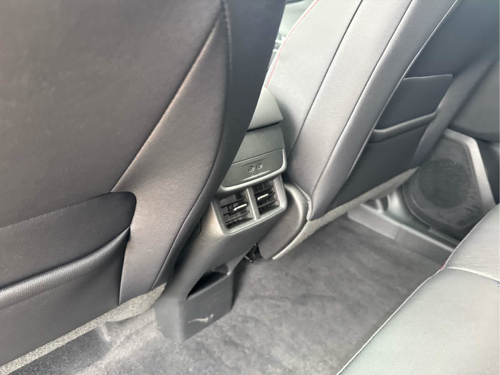 New 2026 Chevrolet Equinox RS w/ Safety and Technology Package FWD image 35
