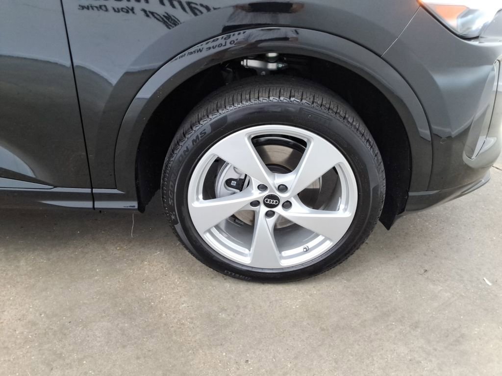 New 2025 Audi Q5 Premium Plus image 26