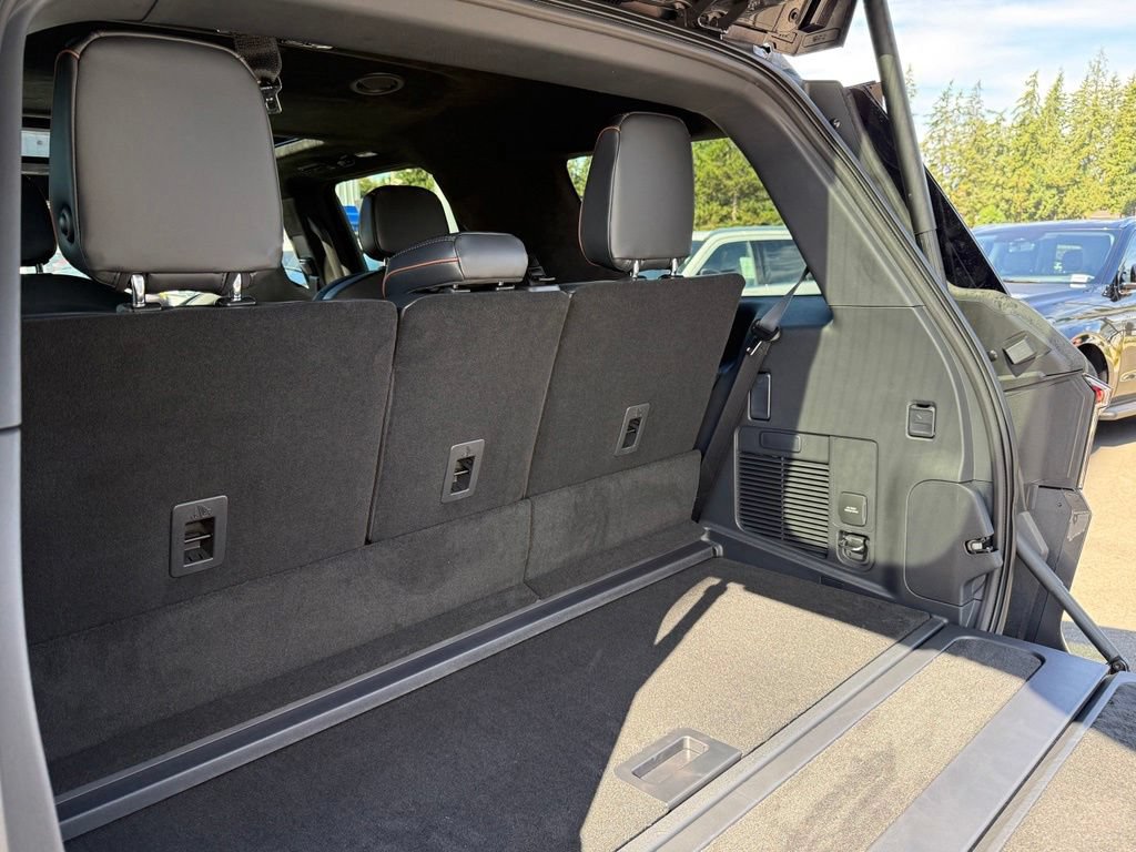 New 2027 Lincoln Navigator Black Label AWD/4WD image 33