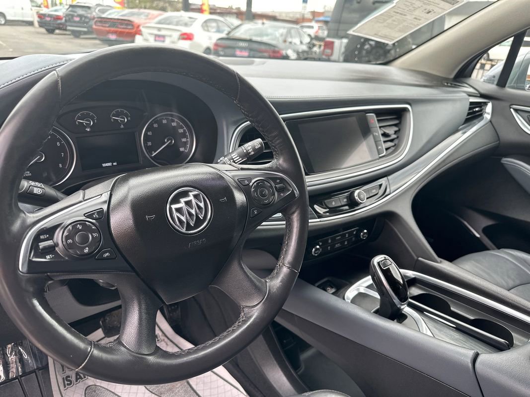 Used 2018 Buick Enclave Premium image 28