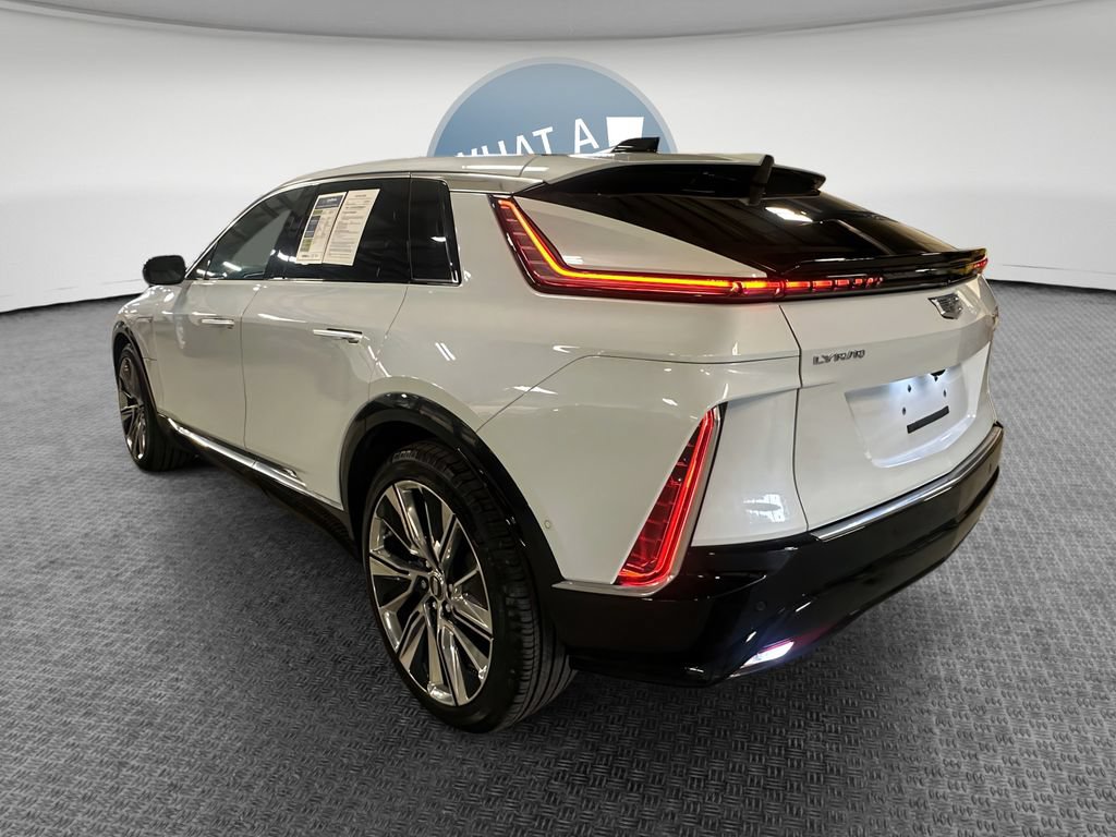 Certified 2026 Cadillac Lyriq Signature Luxury w/ Nappa Leather Package AWD/4WD image 7