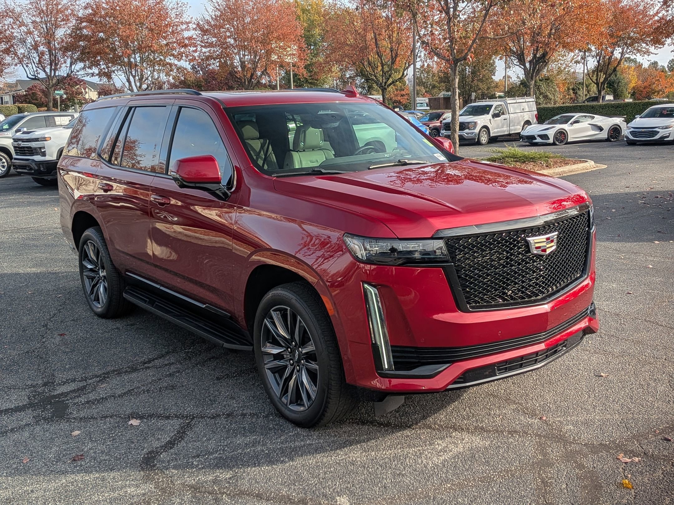Used 2023 Cadillac Escalade Sport video 2
