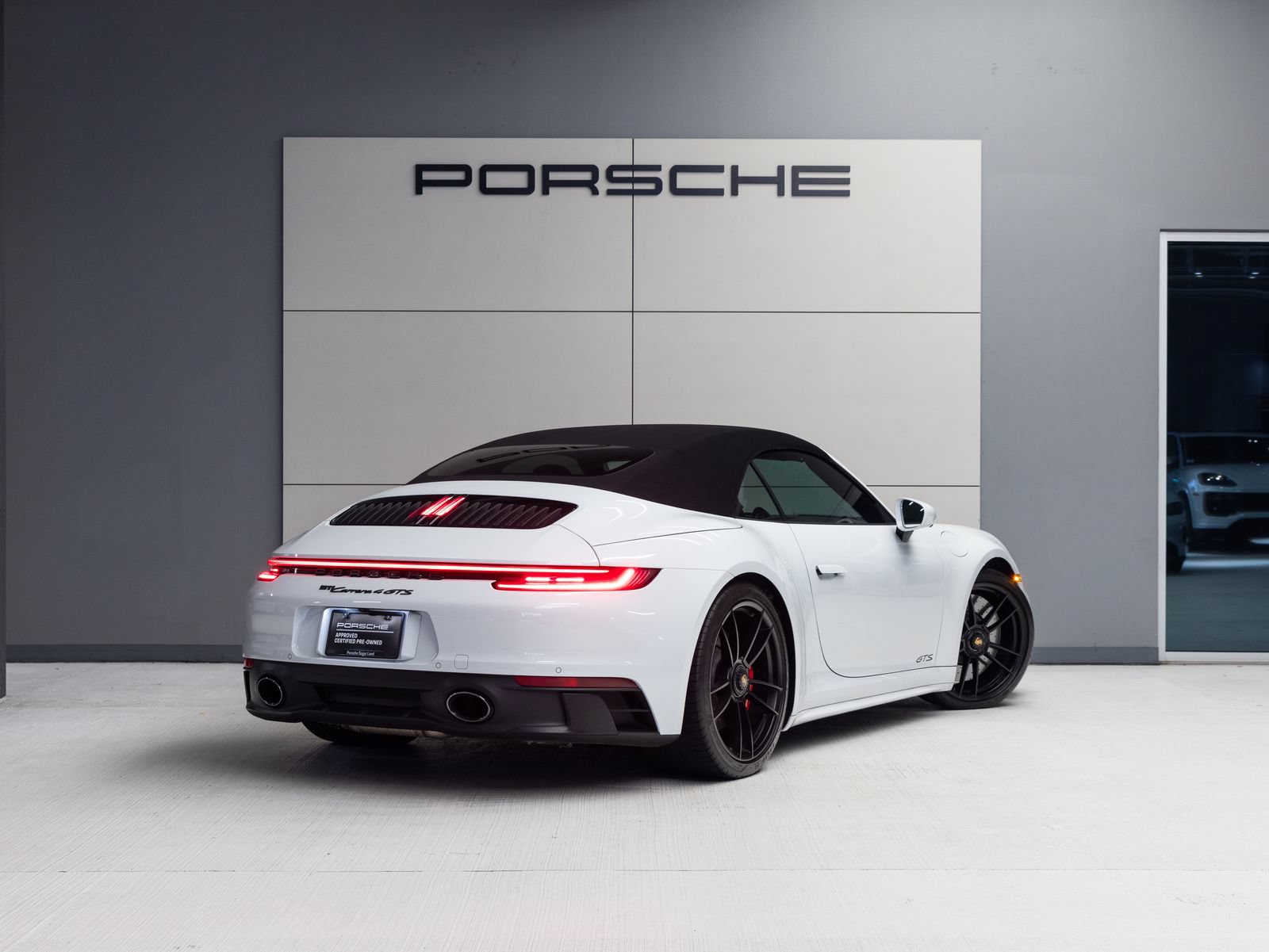 Certified 2022 Porsche 911 Carrera 4 GTS AWD/4WD image 7