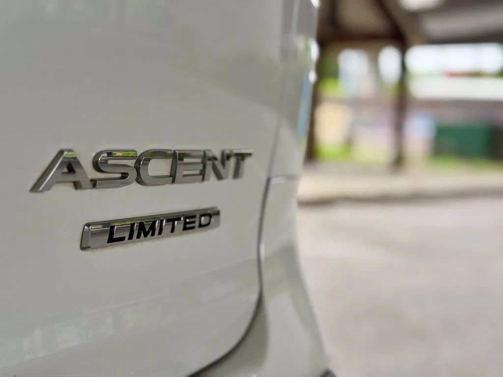 Used 2020 Subaru Ascent Limited w/ Technology Package AWD/4WD image 22