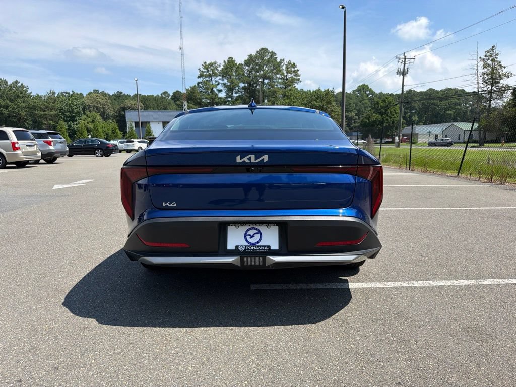 Certified 2025 Kia K4 FWD image 6