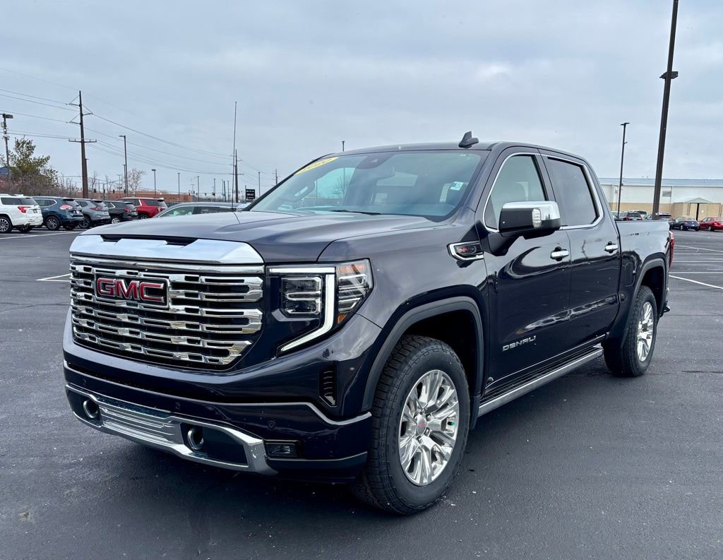 Used 2023 GMC Sierra 1500 Denali image 3