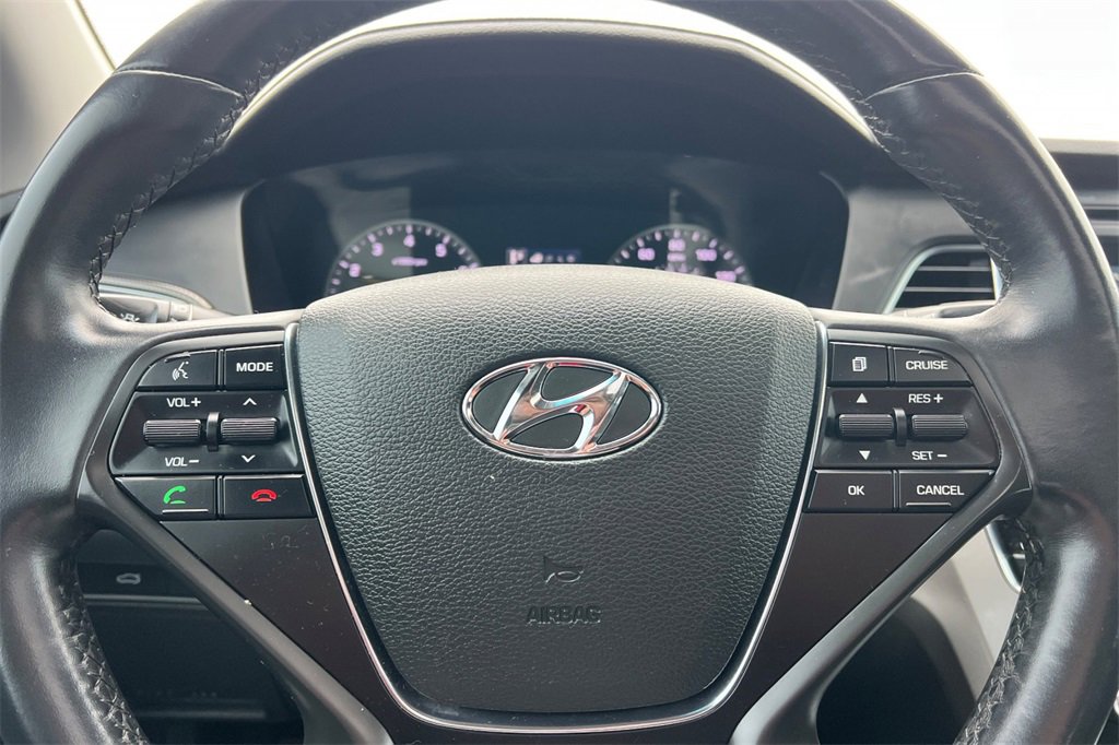 Used 2016 Hyundai Sonata Sport w/ Option Group 1V image 26