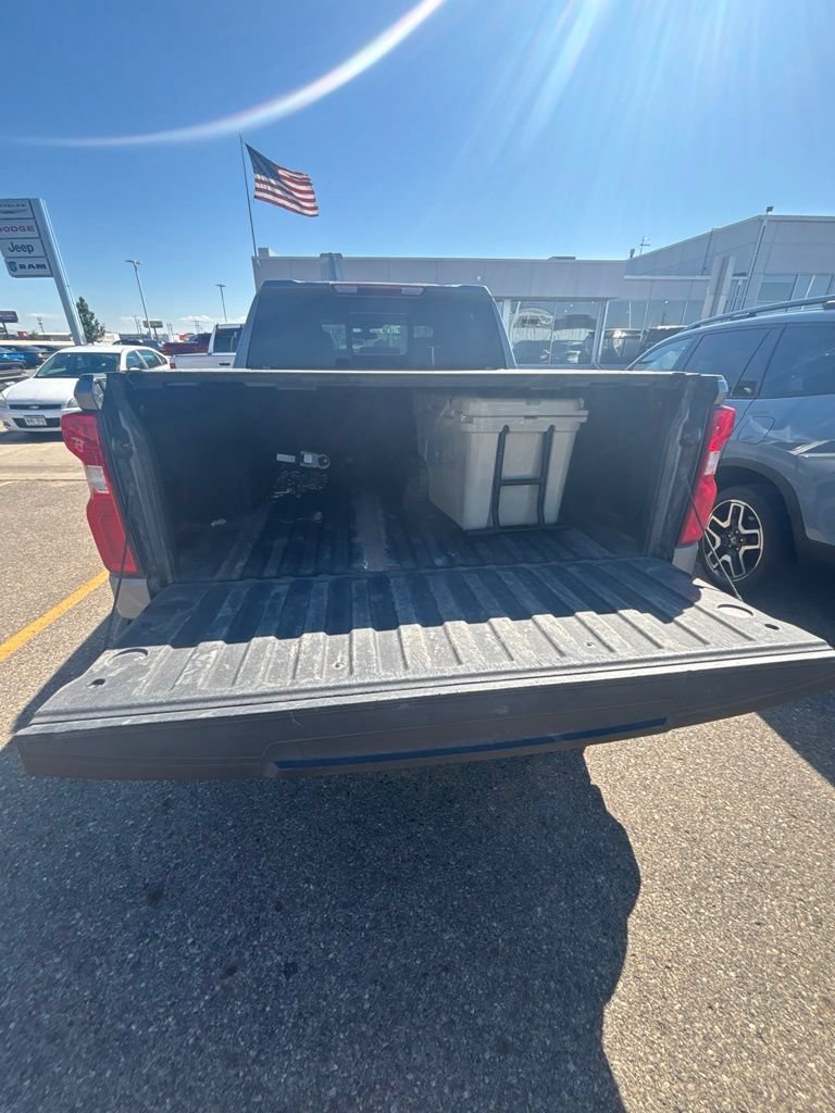 Used 2021 Chevrolet Silverado 1500 LT Trail Boss w/ Convenience Package II AWD/4WD image 11
