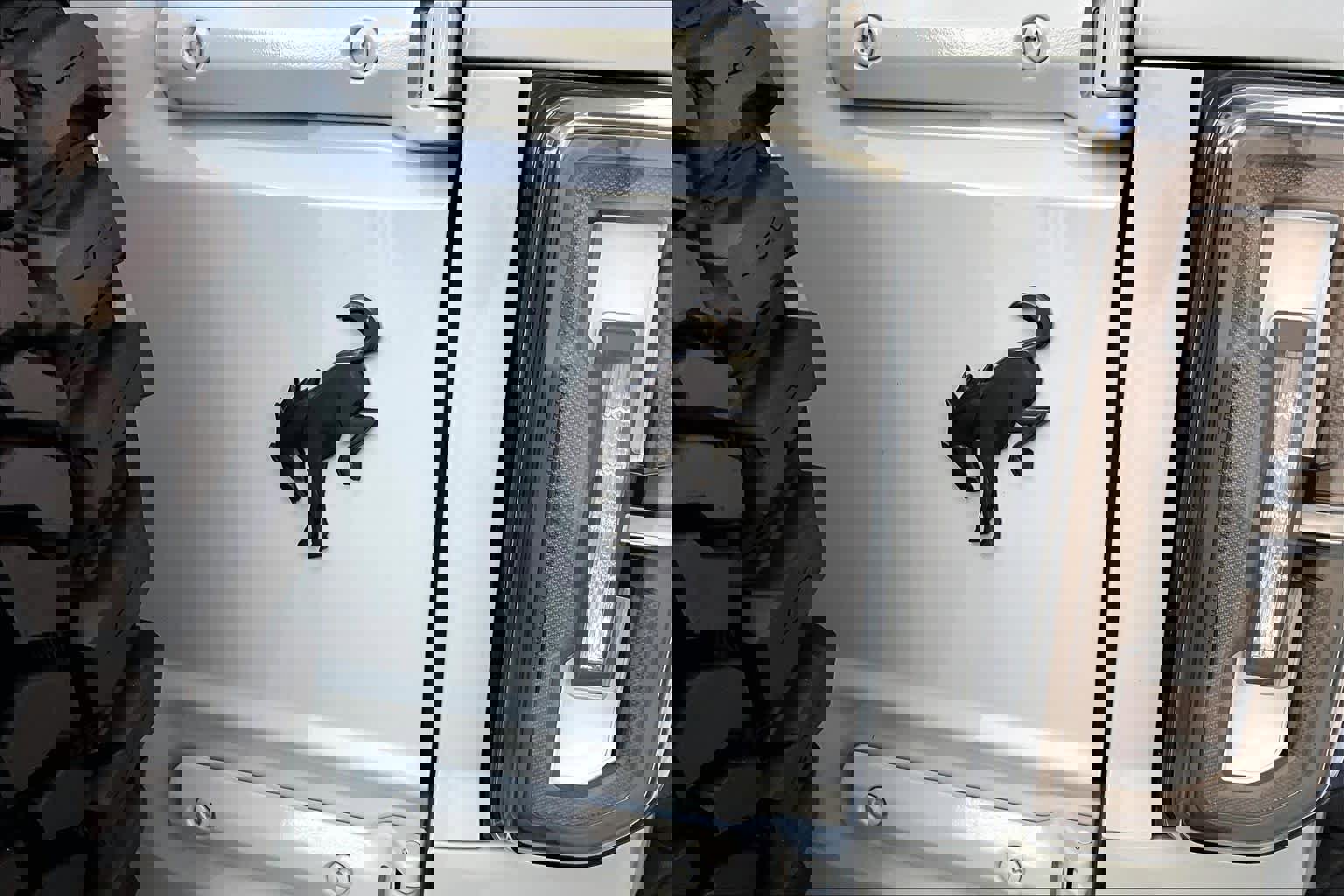 Used 2023 Ford Bronco Outer Banks image 30