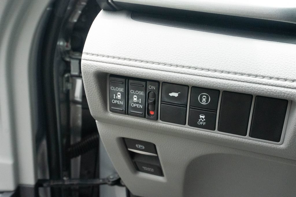 Used 2022 Honda Odyssey EX-L image 22