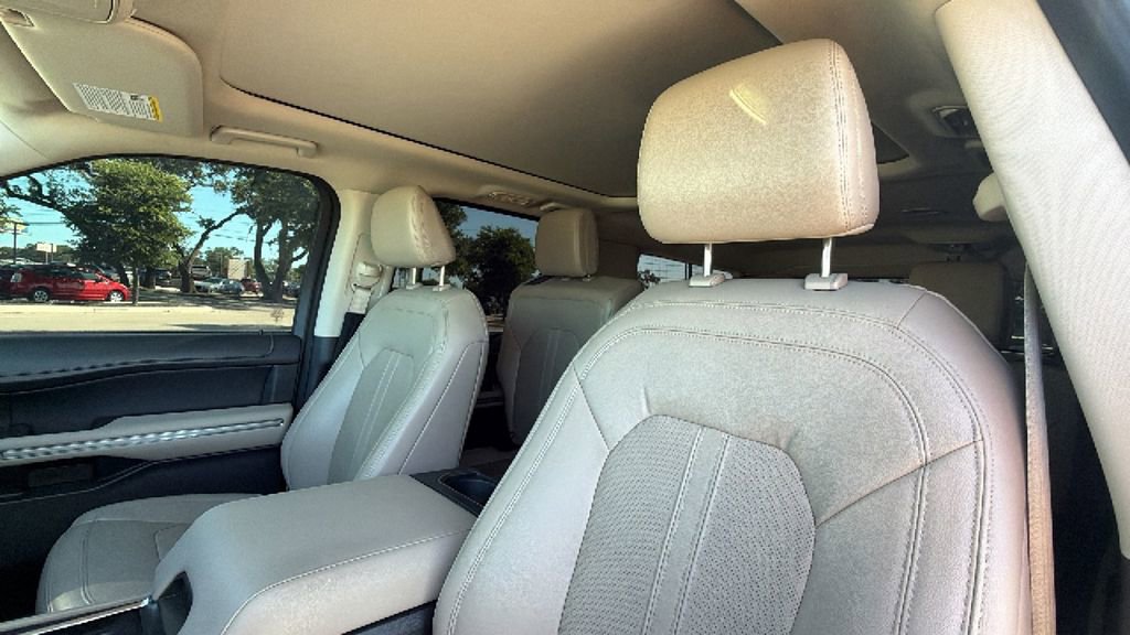 Used 2023 Ford Expedition Max Limited RWD image 21