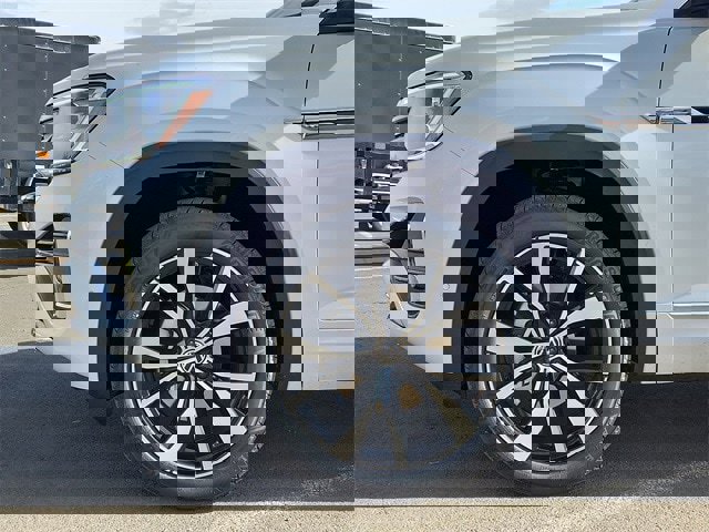 New 2026 Volkswagen Atlas SEL Premium R-Line image 9