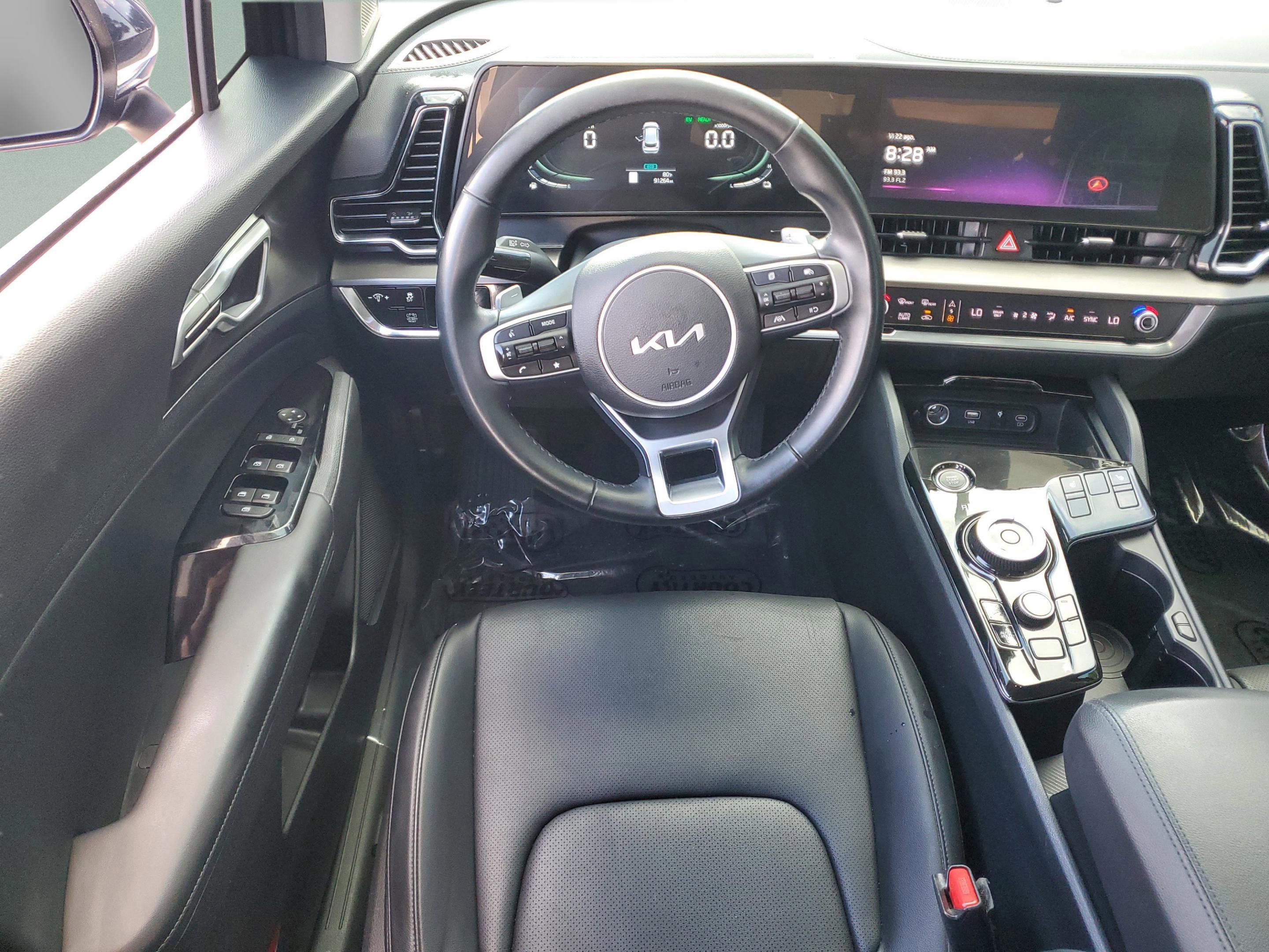 Used 2024 Kia Sportage EX image 10