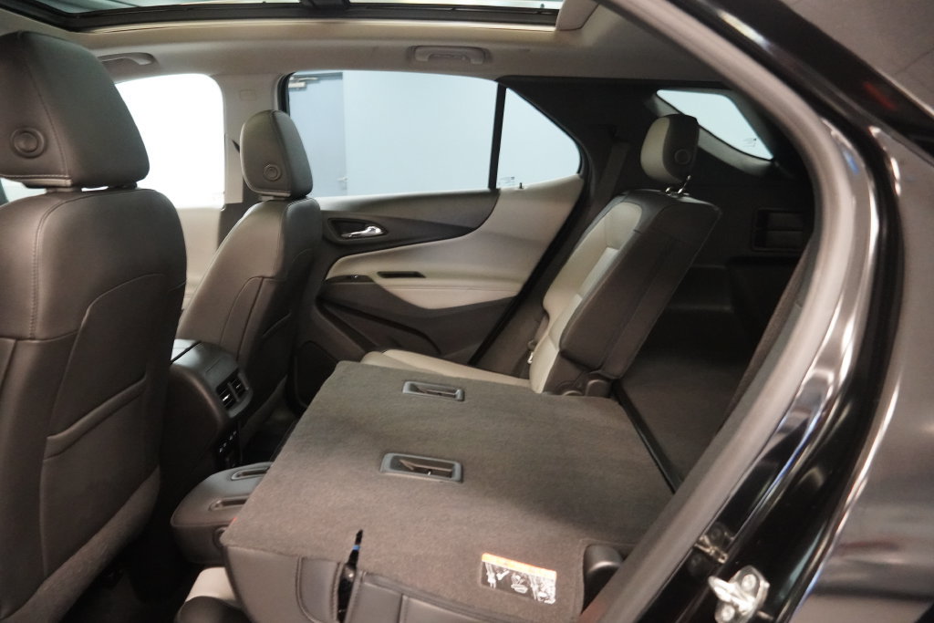 Used 2020 Chevrolet Equinox Premier AWD/4WD image 30