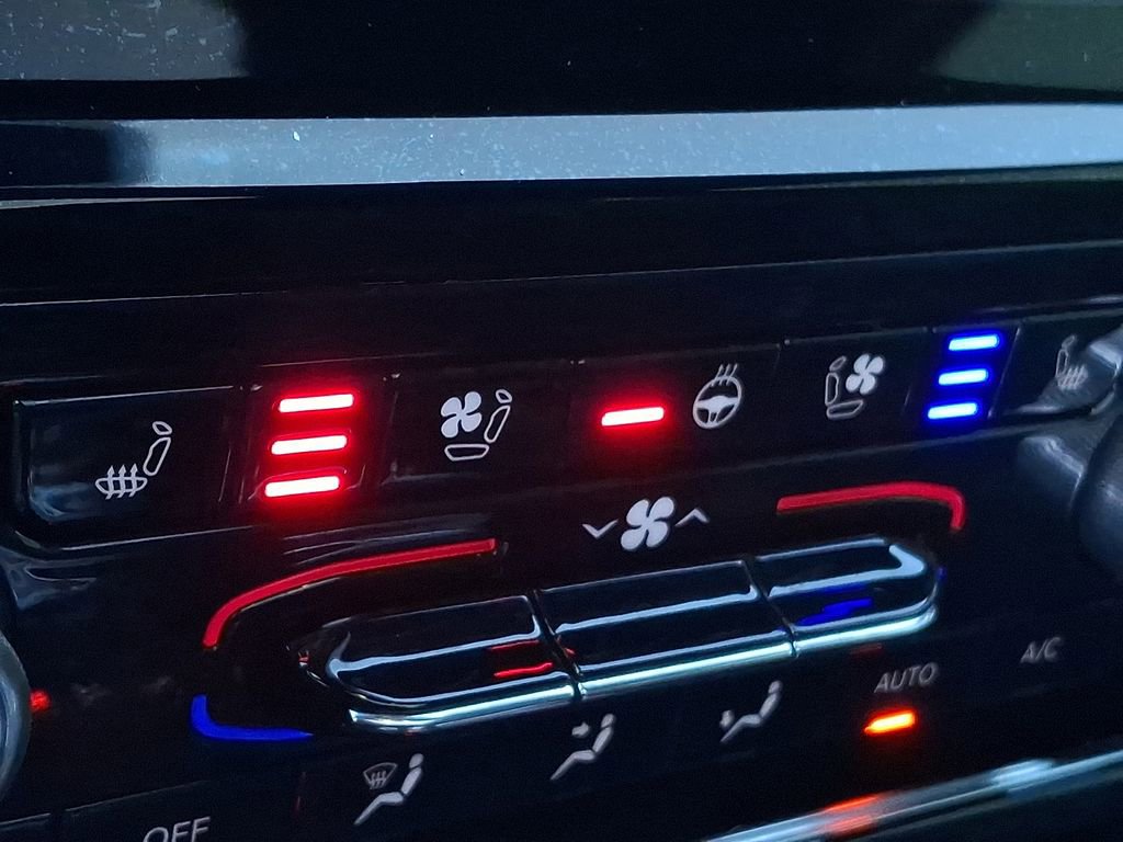 Used 2022 Jeep Grand Cherokee Summit image 22