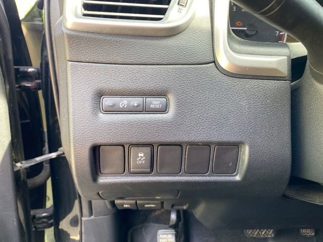 Used 2017 Nissan Murano S w/ Navigation Package image 16