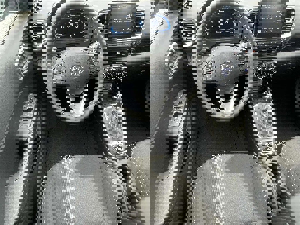 New 2026 Hyundai Venue SEL image 11