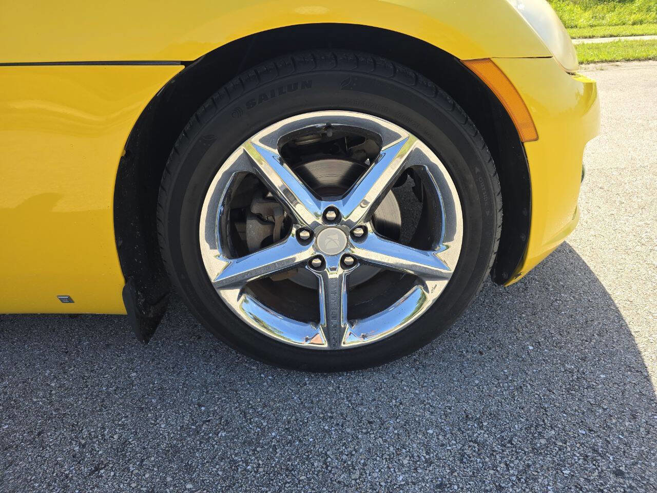 Used 2007 Saturn Sky w/ Premium Trim Pkg image 15