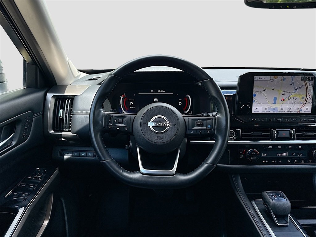 Used 2022 Nissan Pathfinder Platinum w/ Cargo Package image 25