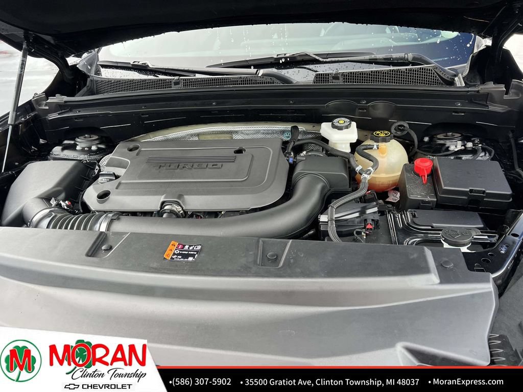 Certified 2024 Buick Envision Sport Touring AWD/4WD image 12
