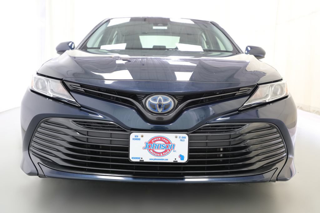 Used 2020 Toyota Camry LE FWD image 17