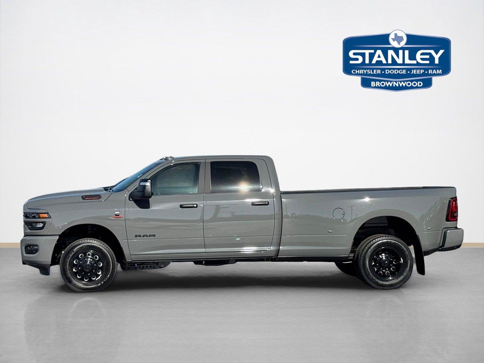 New 2027 RAM 3500 Big Horn AWD/4WD image 4