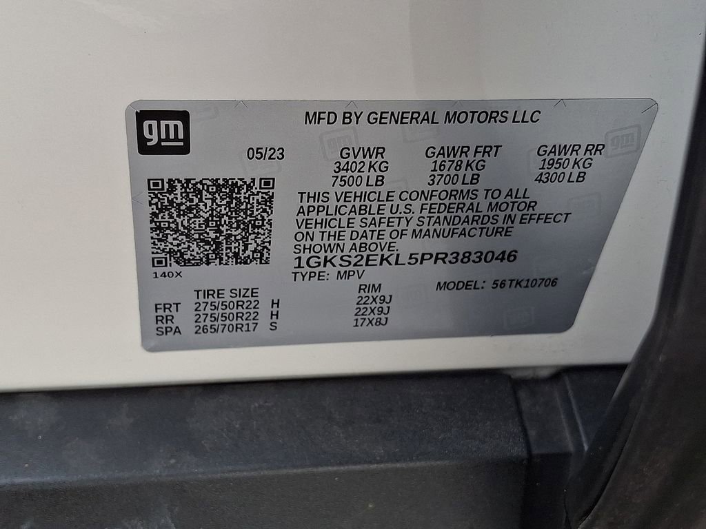 Used 2023 GMC Yukon Denali Ultimate w/ LPO, Floor Liner Package AWD/4WD image 31