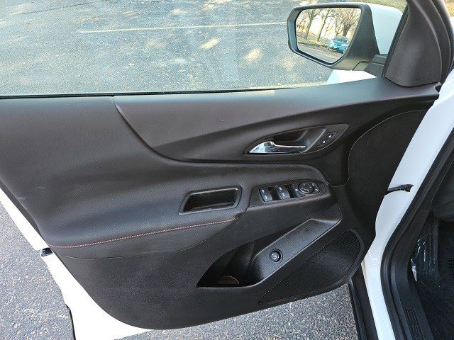 Used 2024 Chevrolet Equinox RS image 12