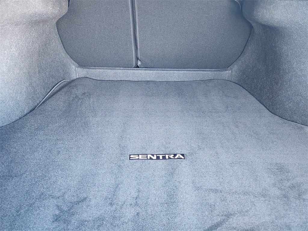 New 2025 Nissan Sentra SR image 21