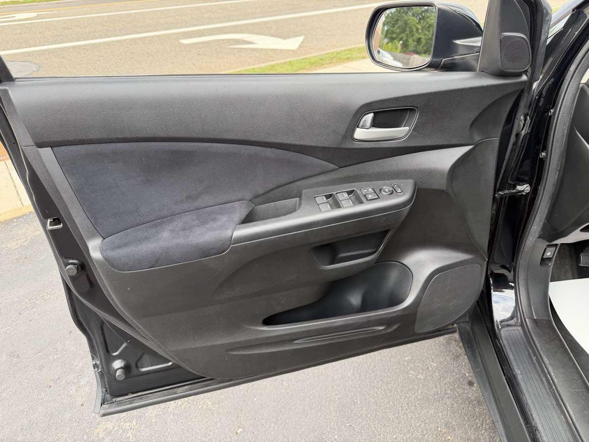 Used 2014 Honda CR-V EX image 11