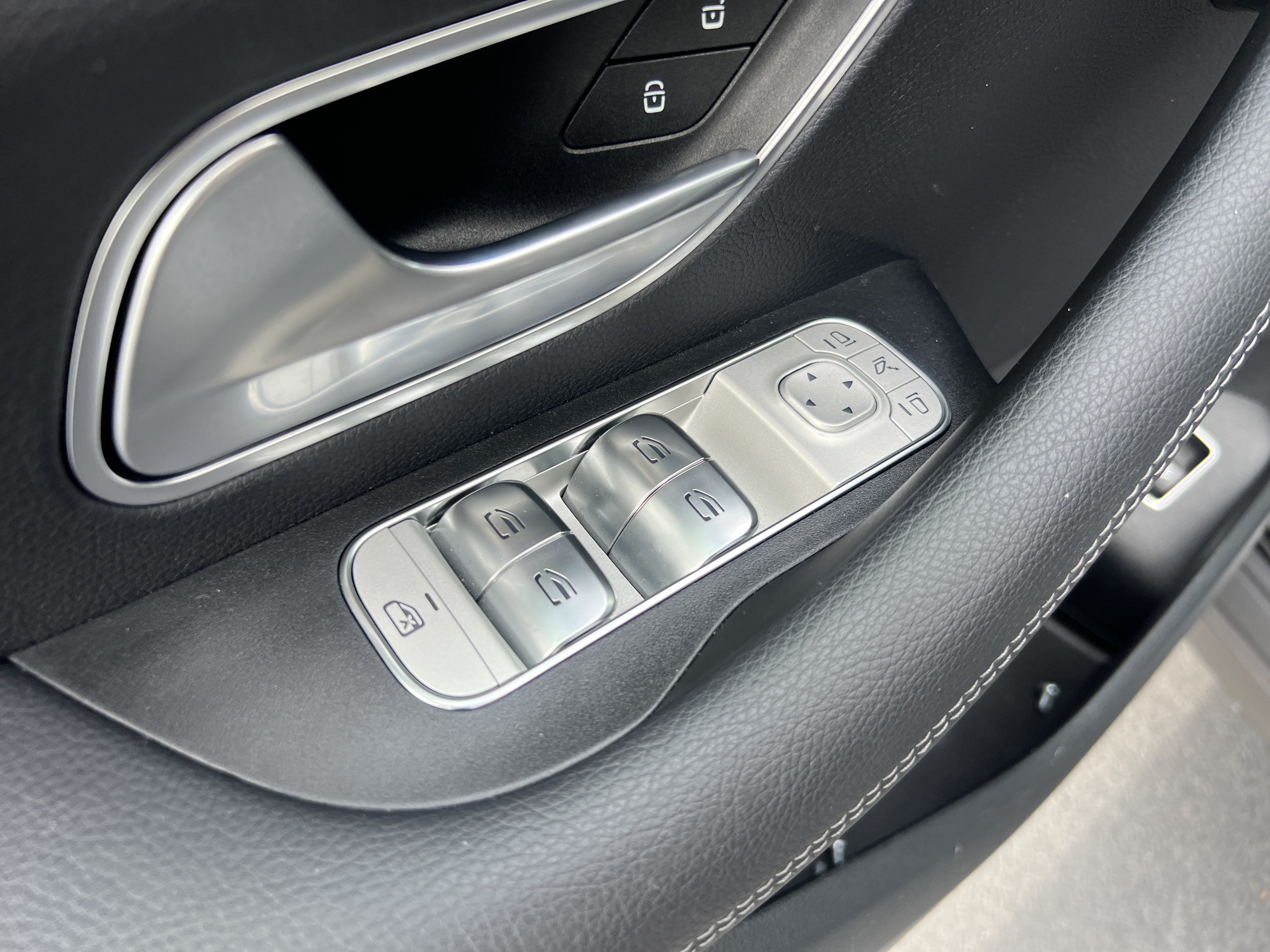 Certified 2026 Mercedes-Benz GLE 350 4MATIC image 15