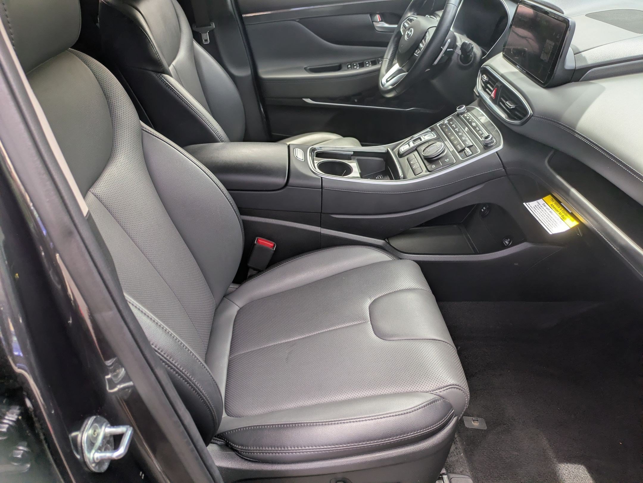 Certified 2023 Hyundai Santa Fe SEL w/ Premium Package AWD/4WD image 25