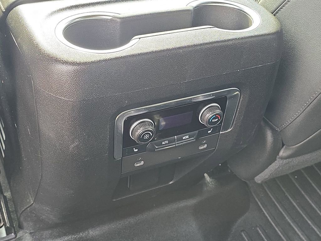 Used 2022 Chevrolet Tahoe High Country image 34